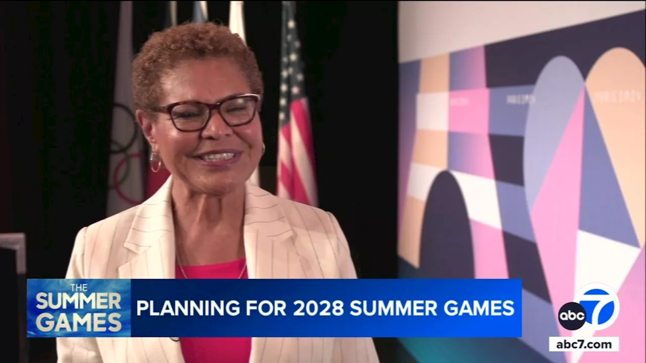 LA Mayor Karen Bass makes history at closing ceremony of Paris Olympics