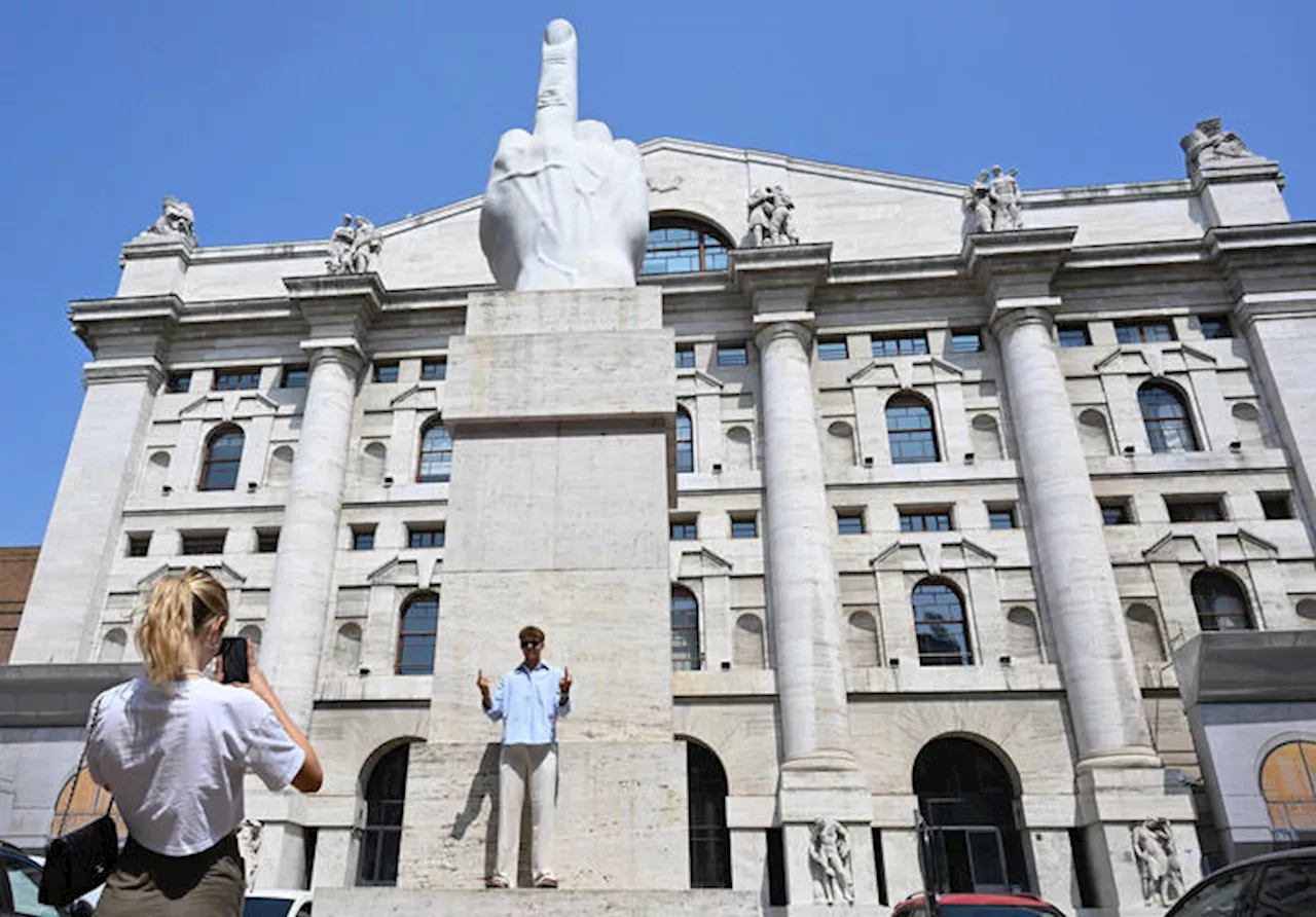 Borsa: Milano positiva (+0,5%), bene Unipol, Mediolanum e Saipem