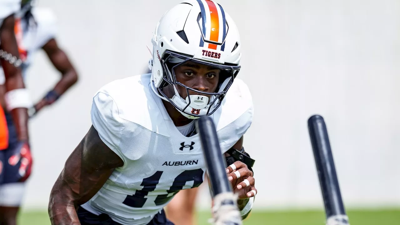 How Auburn safety Sylvester Smith continues to learn from veteran teammates through competition