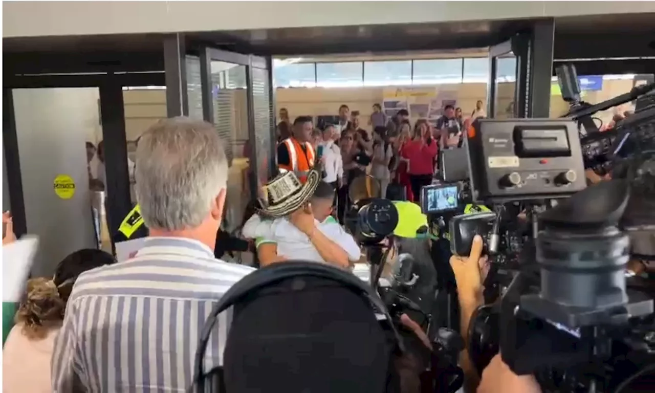 Así recibieron en Rionegro a la pesista Mari Leivis Sánchez, medallista de plata en París