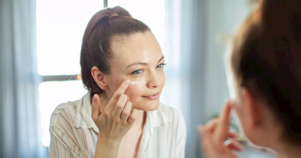 Beauty-Tipp der Dermatologin: Warum dieser Wirkstoff jeder Haut hilft