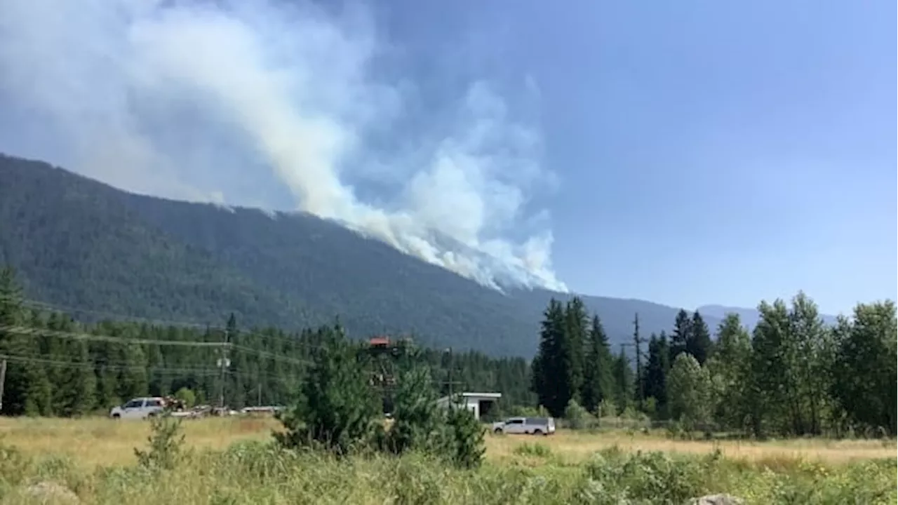 Slocan, B.C., no longer under wildfire evacuation order