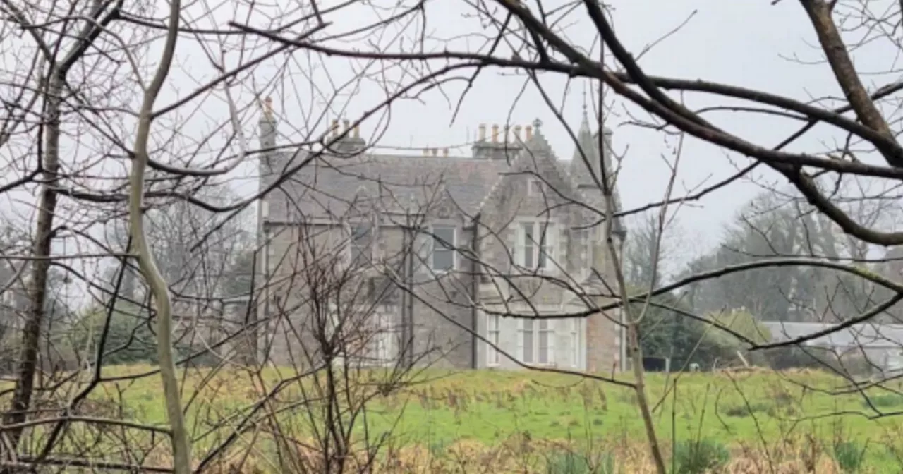 Inside abandoned Scots mansion that looks like 'crime lord's den'