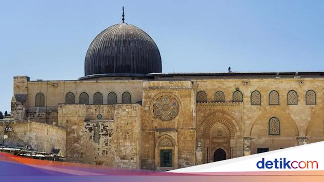 Ekstremis Israel Serukan Penyerbuan Besar-besaran di Masjid Al Aqsa