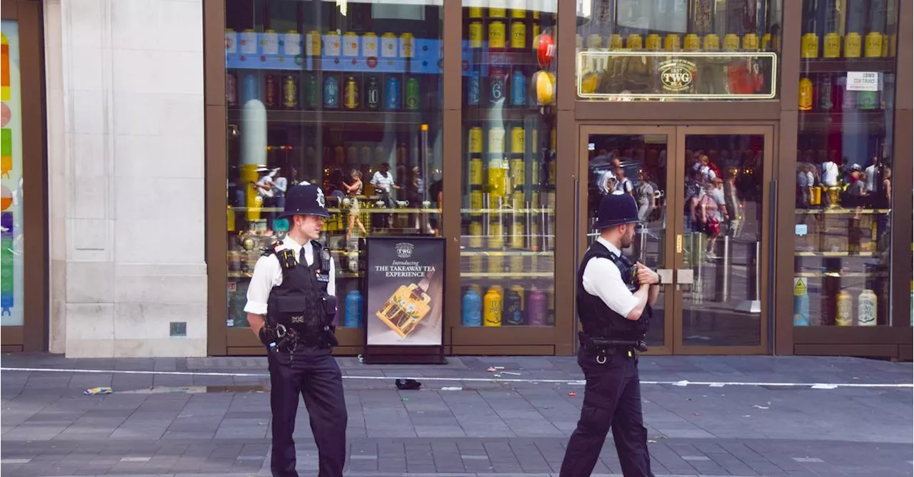 Frau und Mädchen in London niedergestochen