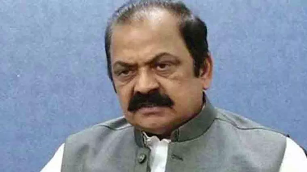 Action against Faiz Hameed to boost institution's confidence: Sanaullah