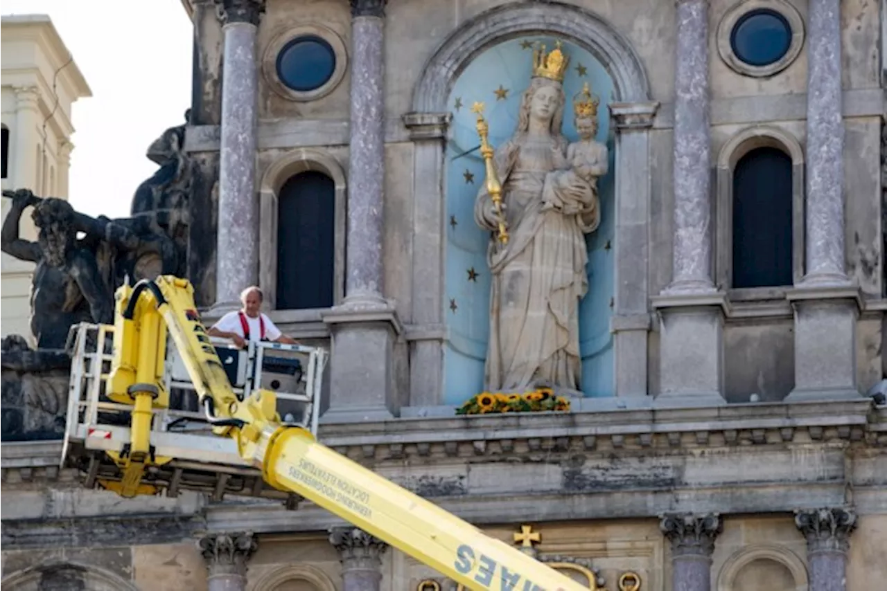 Onze-Lieve-Vrouw waakt negenhonderd jaar over Antwerpen: “Extra feestelijke processie en historische bloemenhu