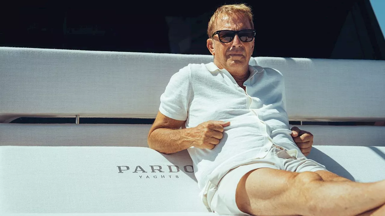 Kevin Costner: vacanze italiane in yacht aspettando Venezia