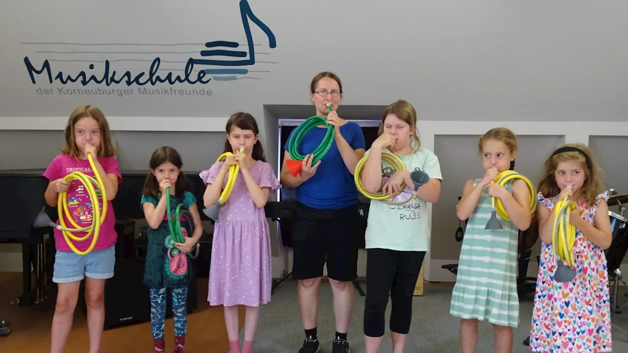 Trichter-Basteln in der Korneuburger Musikschule