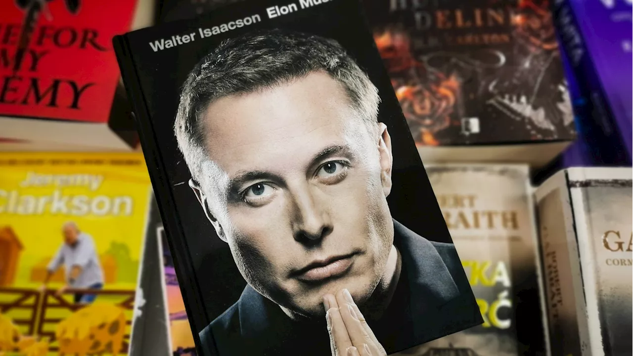 Elon Musk’s Daughter on Dad’s Biography: ‘Sad Excuse for a Puff Piece’