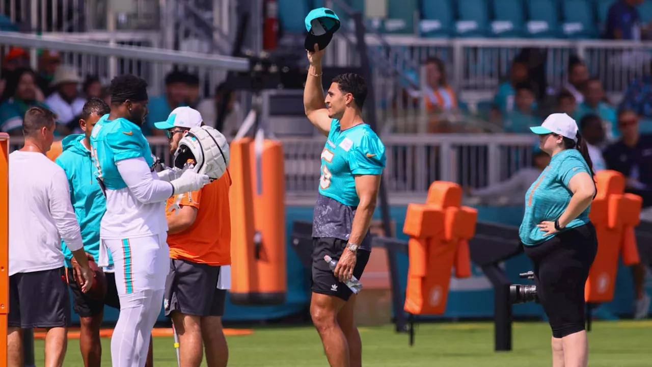 What Miami Dolphins LB Jaelan Phillips Had to Say About his First Practice of 2024