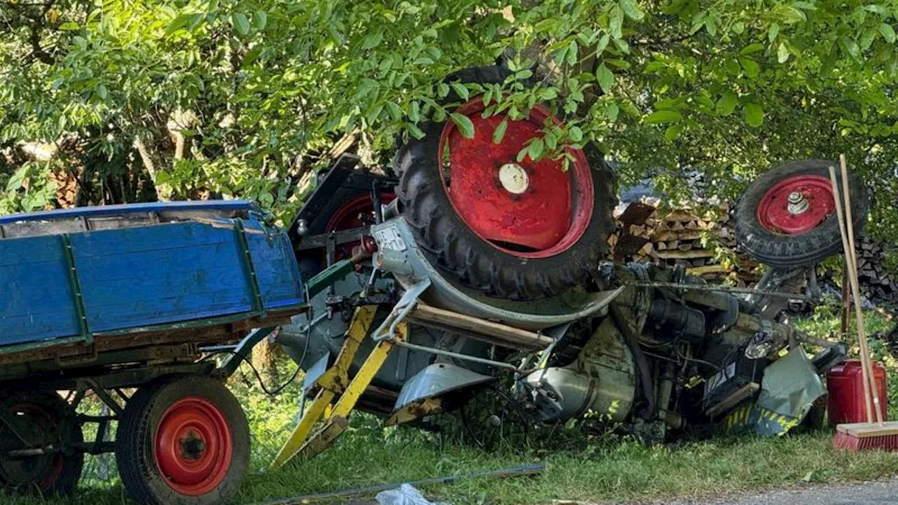 Unfall: Traktor-Unfall mit 15 Verletzten - Ermittlungen gegen Fahrer