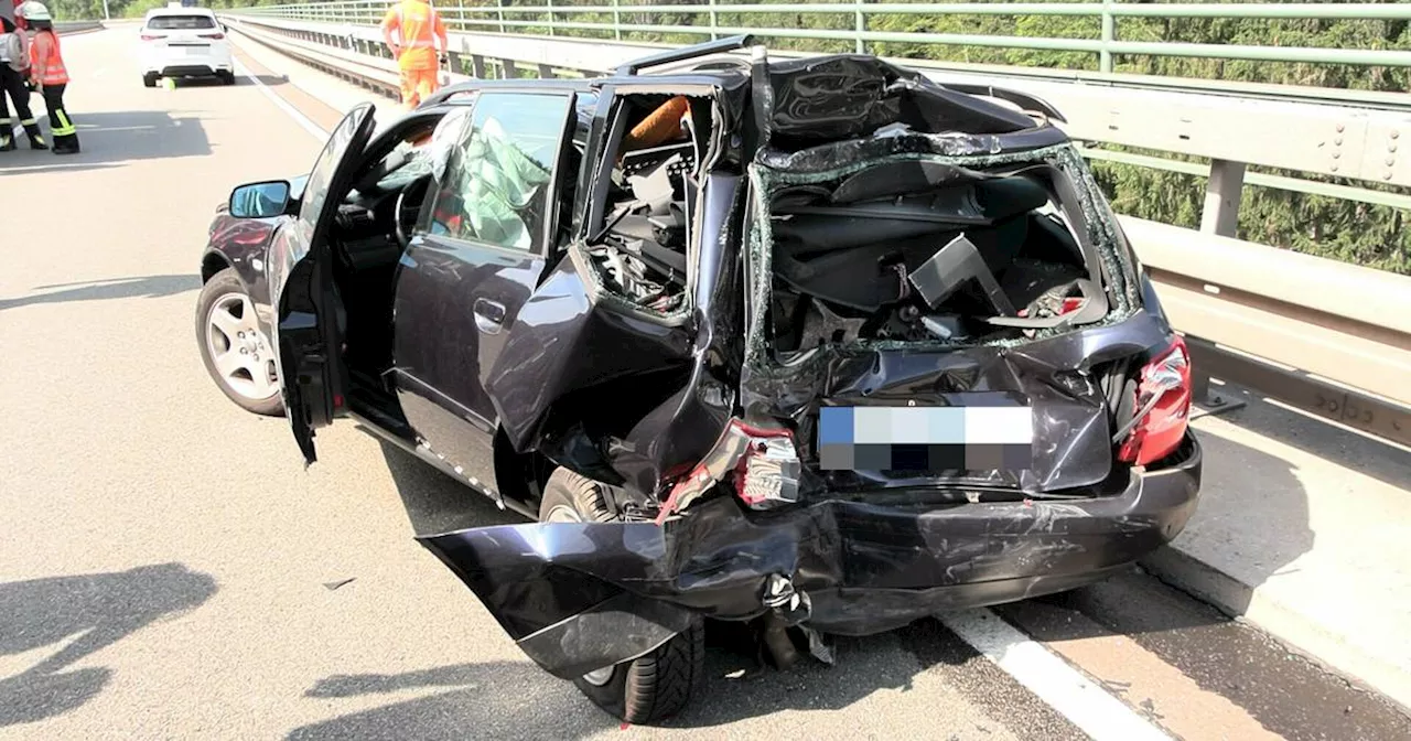 A1 zwischen Eppelborn und Quierschied: Verkehrsunfall zwischen LKW und PKW