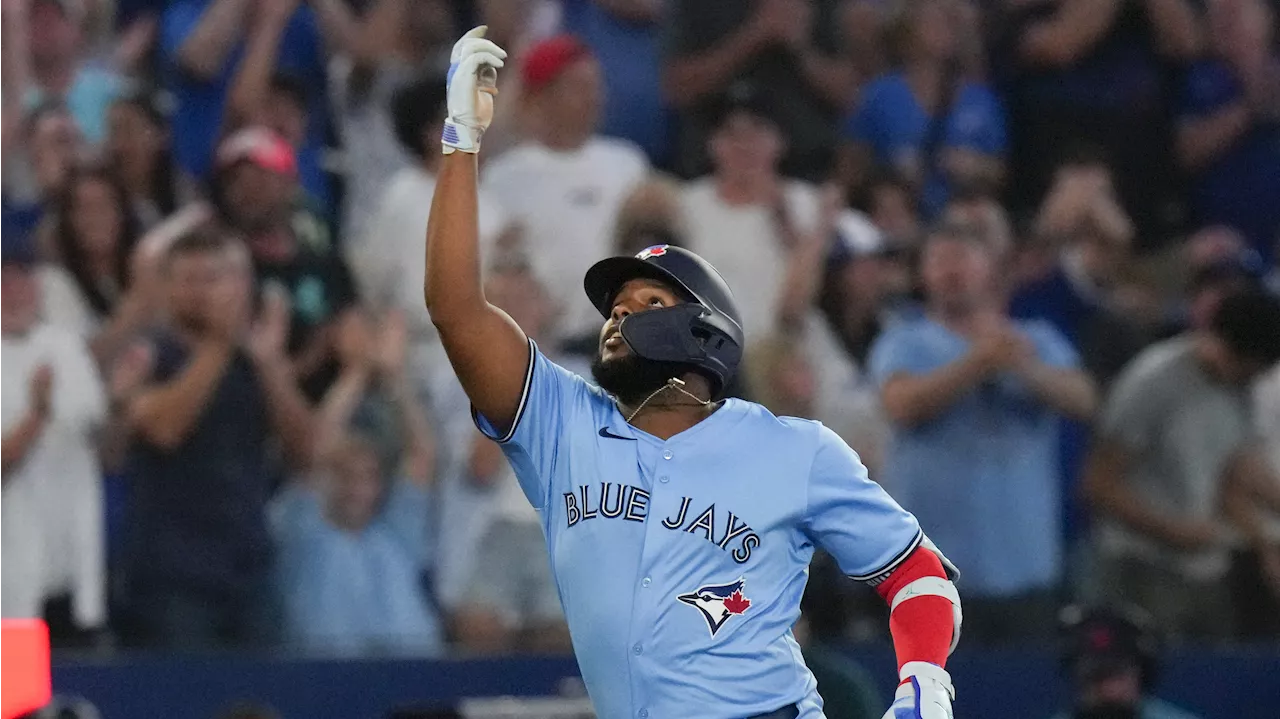 Guerrero Jr. stays red hot as contract talks loom with Blue Jays