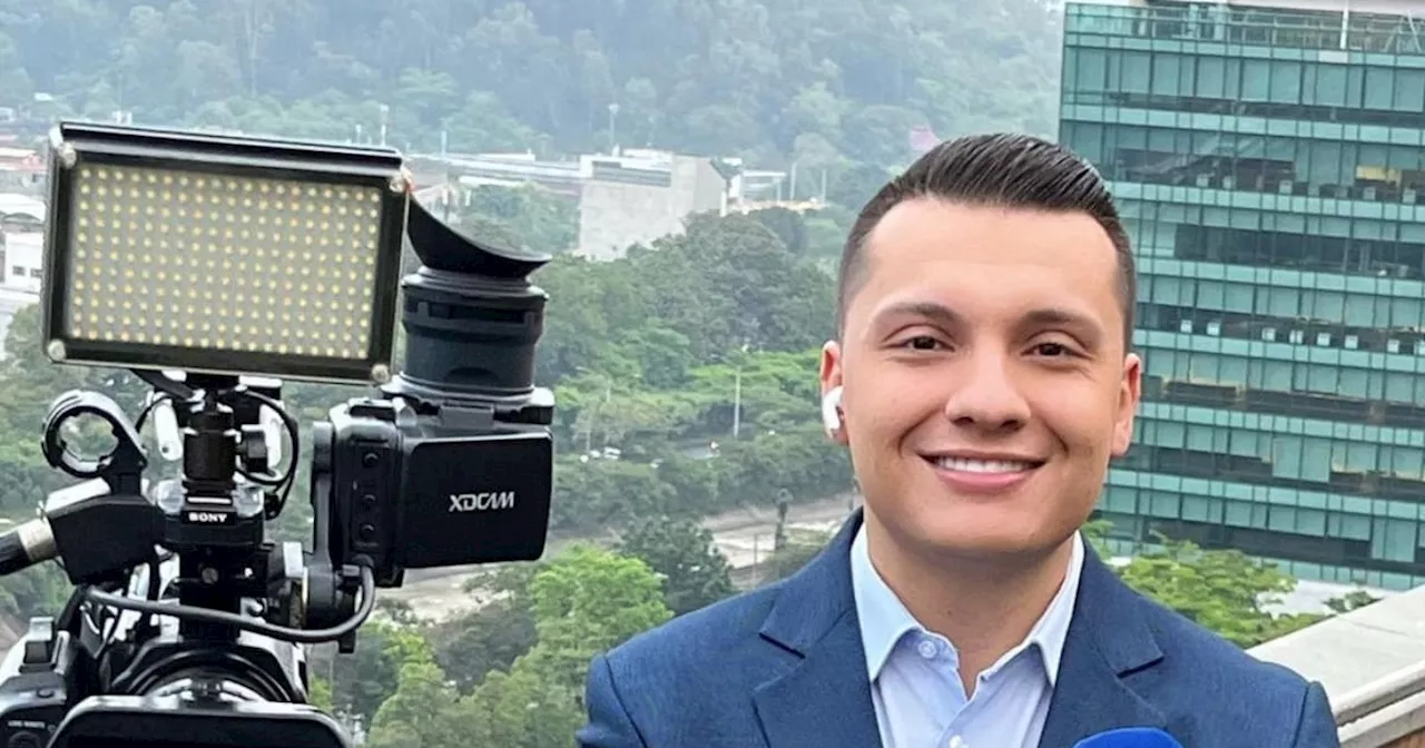 Abuchean a experiodista de Noticias Caracol en la Feria de las Flores en Medellín