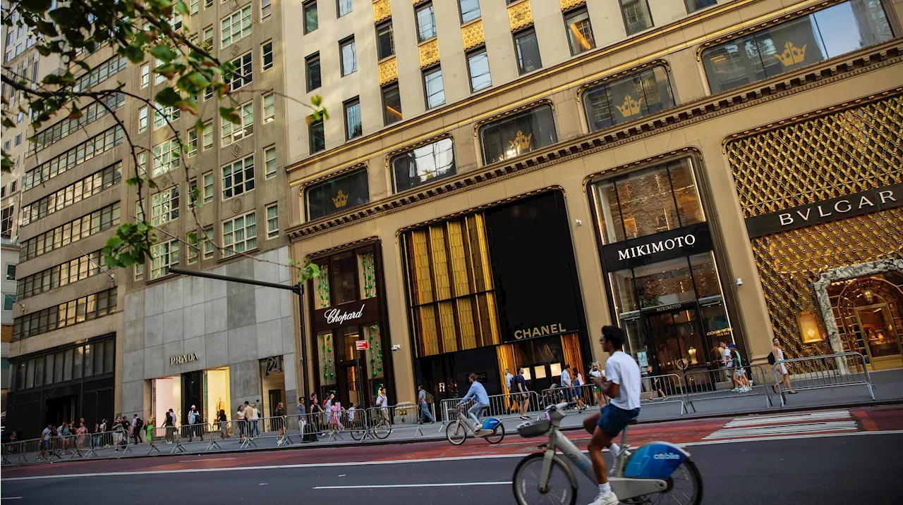 A Flurry of Investments Elevate the Status of Fifth Avenue as the Ritzy Thoroughfare Turns 200