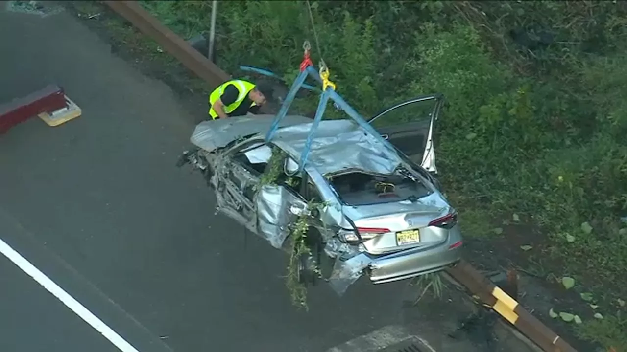 3 teens arrested after police chase leads to crash on Garden State Parkway