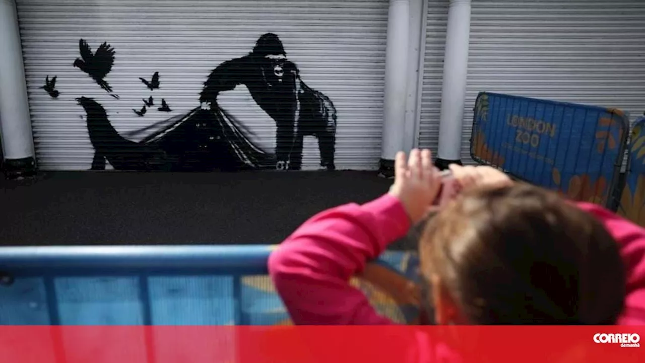 Banksy está a espalhar um zoo pelas ruas de Londres