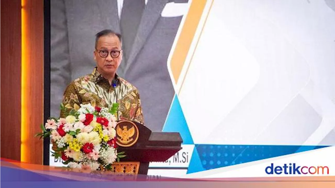 Menperin Bongkar Biang Kerok Industri Tekstil dan Sepatu Tertekan