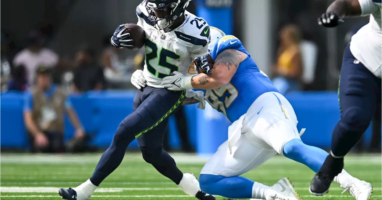 Seahawks News 8/13: McIntosh shows out in Seahawks’ preseason opener