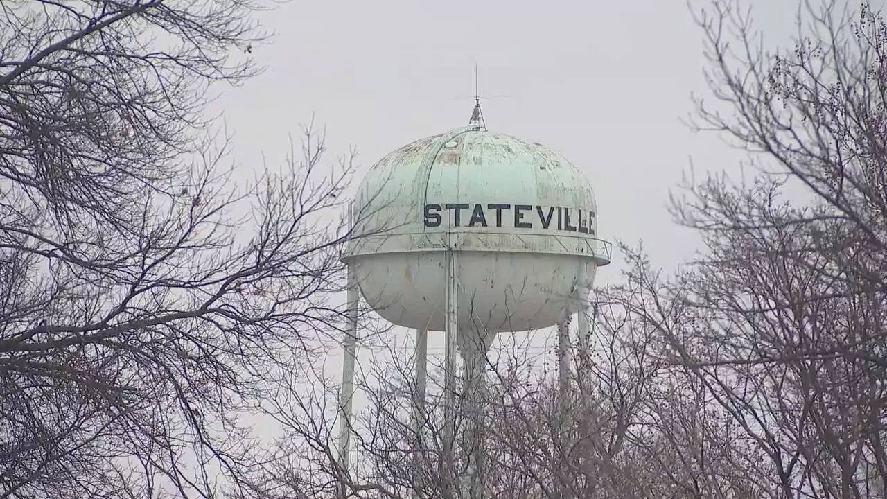 Stateville Correctional Center: Judge orders Illinois prison depopulated because of decrepit condition