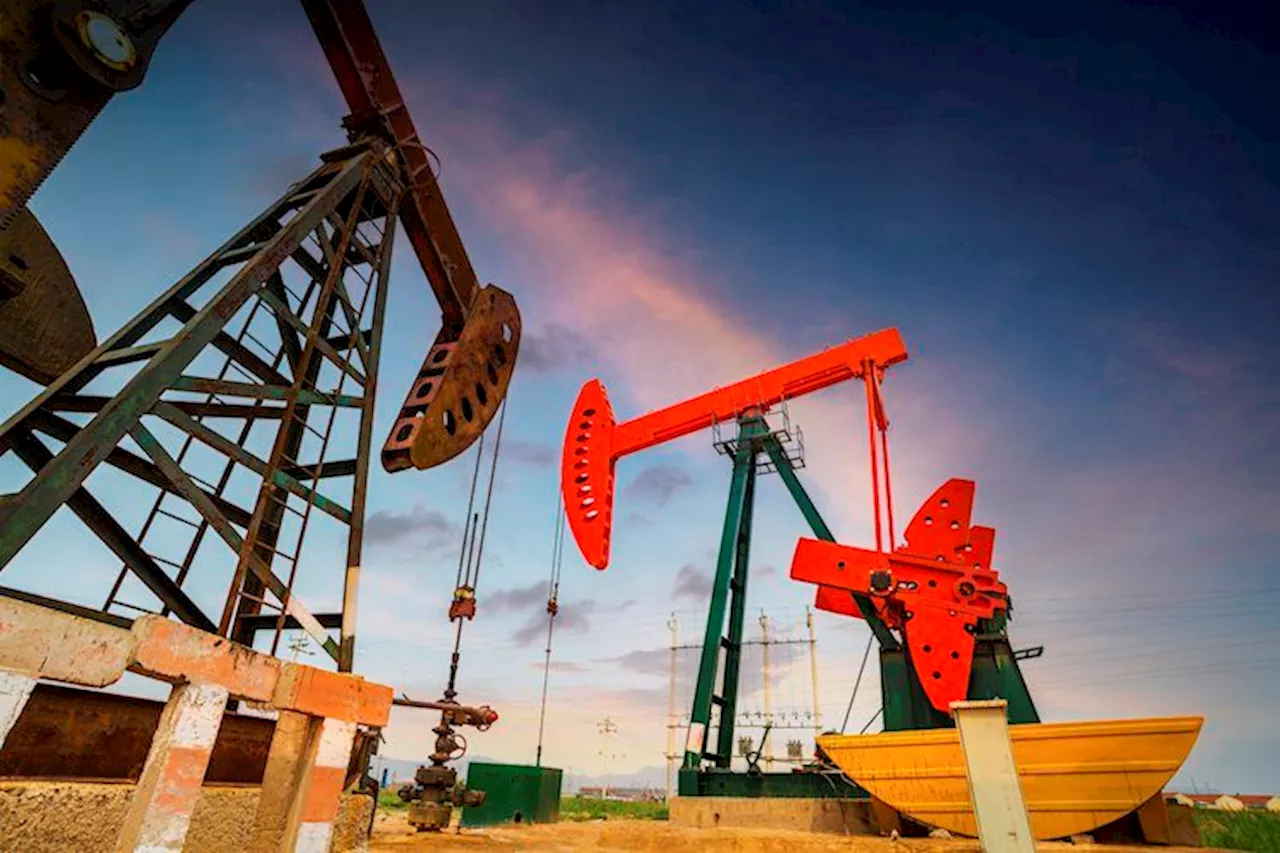 WTI slides below $78.00 mark, rising Middle East tensions to limit deeper losses