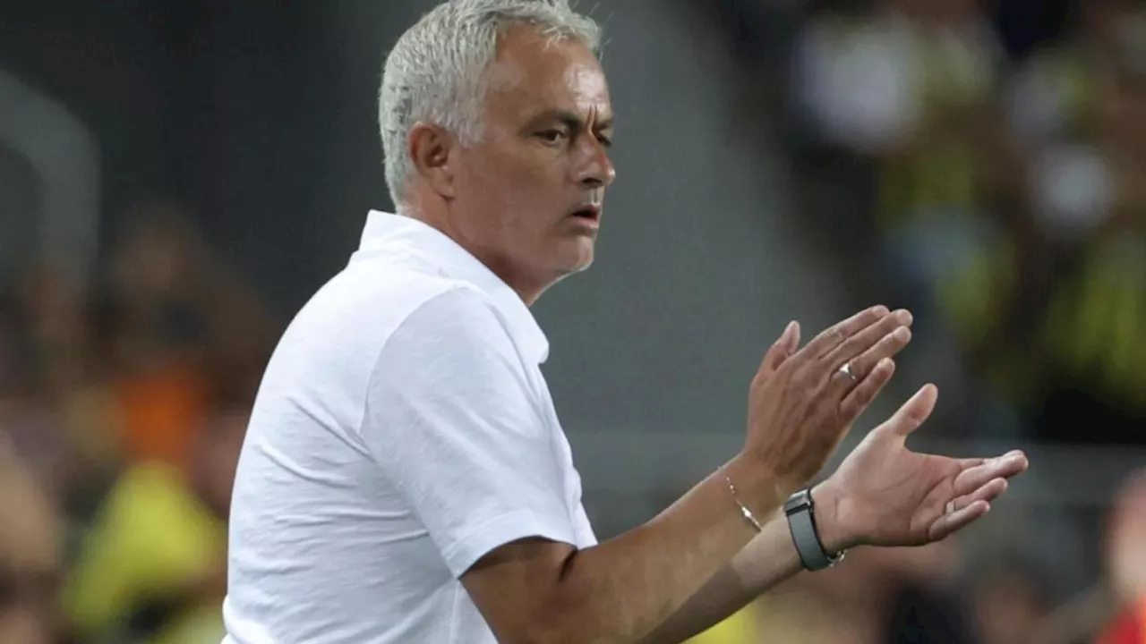 Mou, addio Champions: il Fenerbahce è fuori, passa il Lilla. Ok Slavia e Sparta Praga