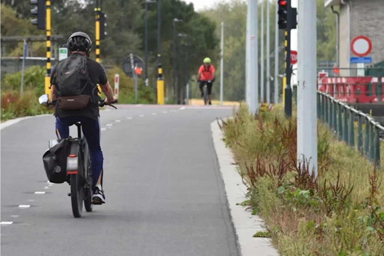 Bestuurders speedpedelec lichtgewond bij botsing