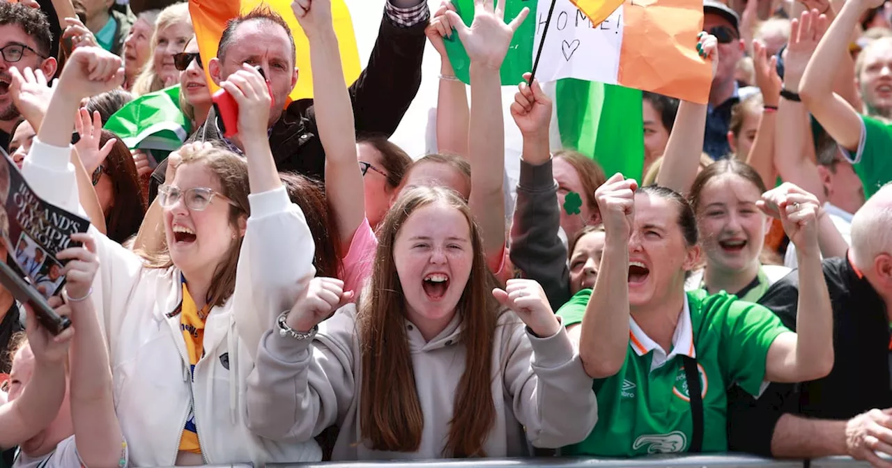 ‘Olé, Olé, Olé’: Party atmosphere in Dublin as Ireland’s Olympic athletes return