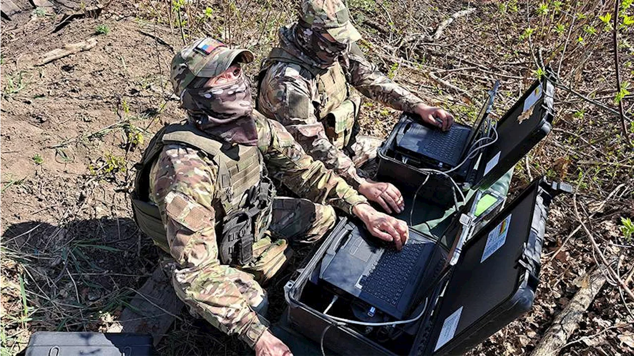 МО показало уничтожение «Ланцетом» «Тунгуски» ВСУ в Курской области