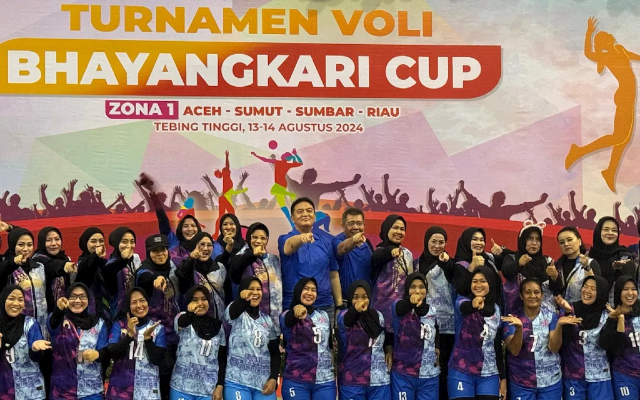 Turnamen Voli Bhayangkari Cup 2024, PD Riau Menang Telak Lawan Sumbar