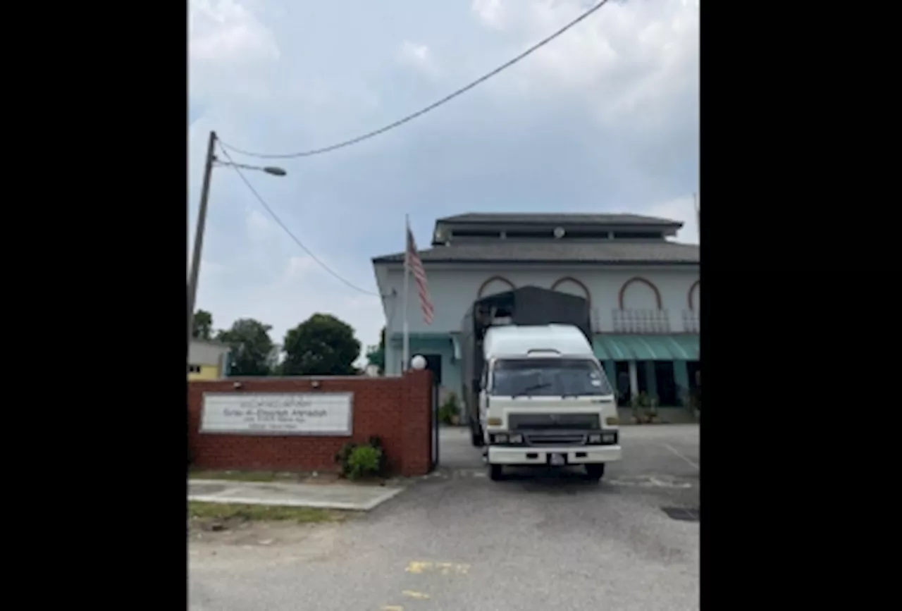 Kelana Jaya surau knife attack: Cops nab fugitive male suspect hiding at friend’s house in Kajang