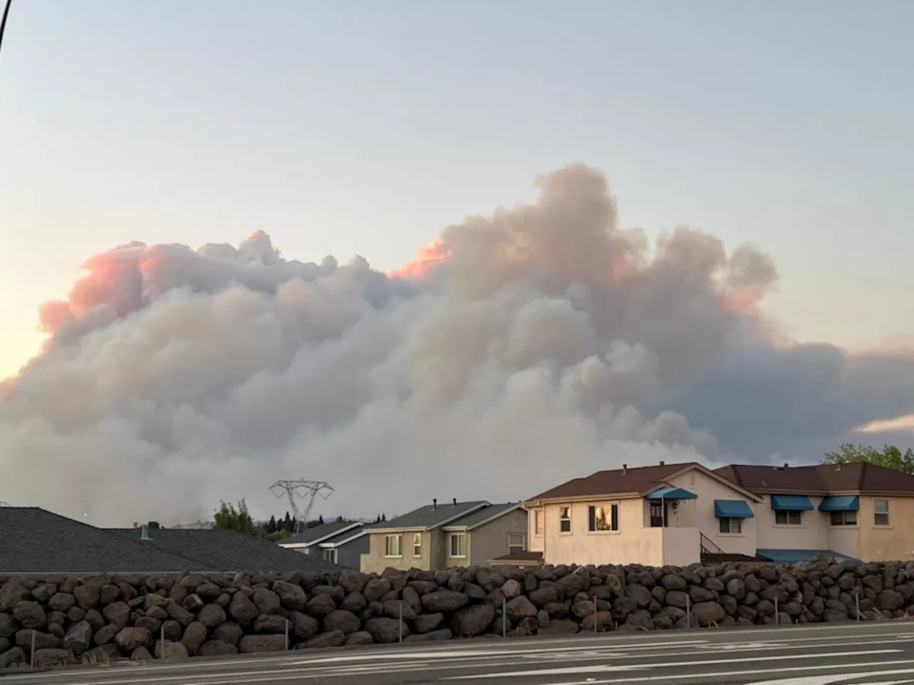 Nearly three weeks after starting, Park Fire nearing 430,000 acres