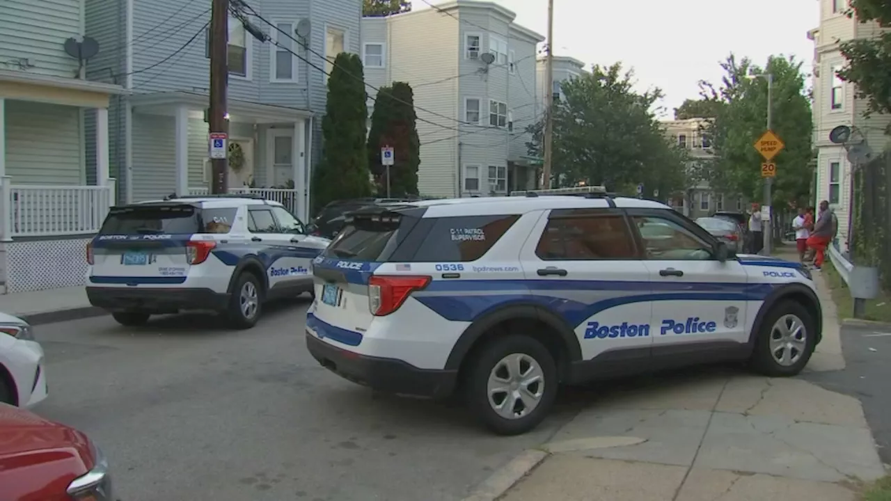 Man killed, another injured in Dorchester double shooting