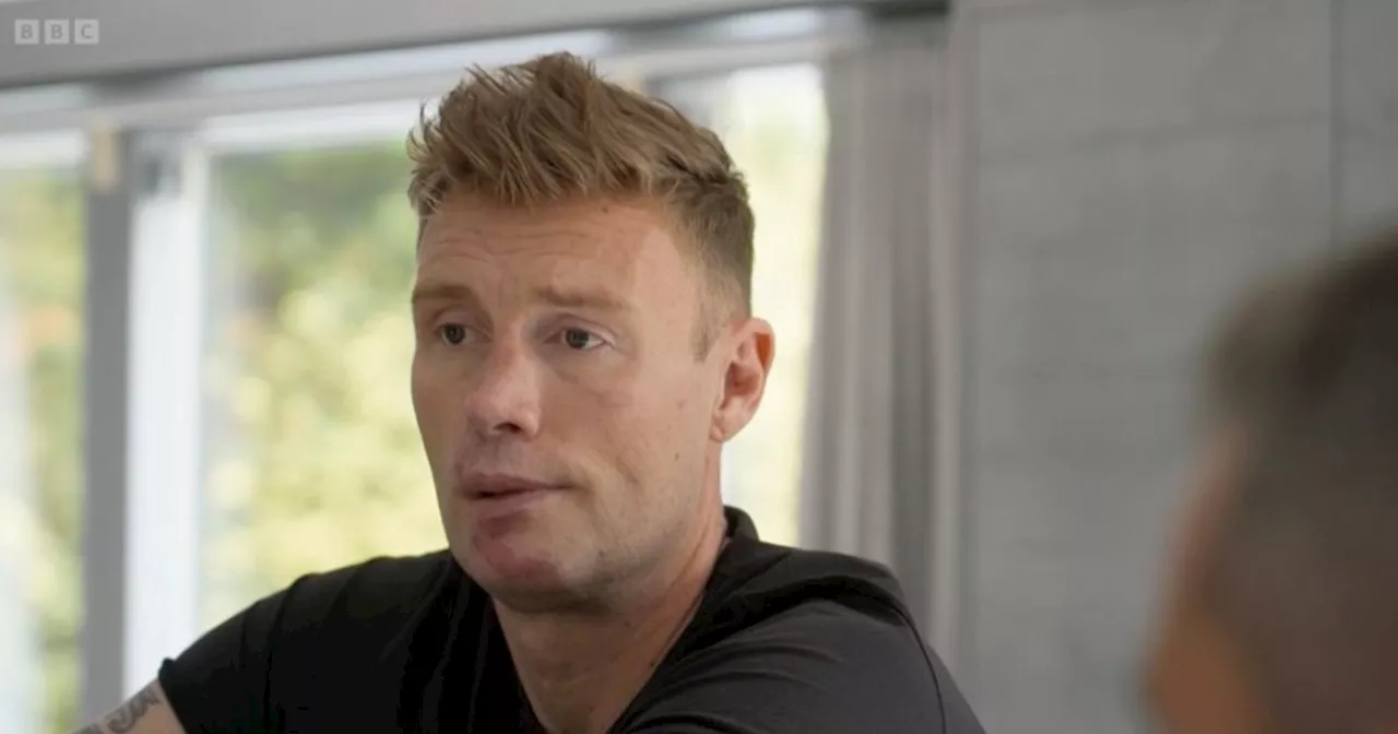 Freddie Flintoff praised as 'incredible' after showing Top Gear crash injuries