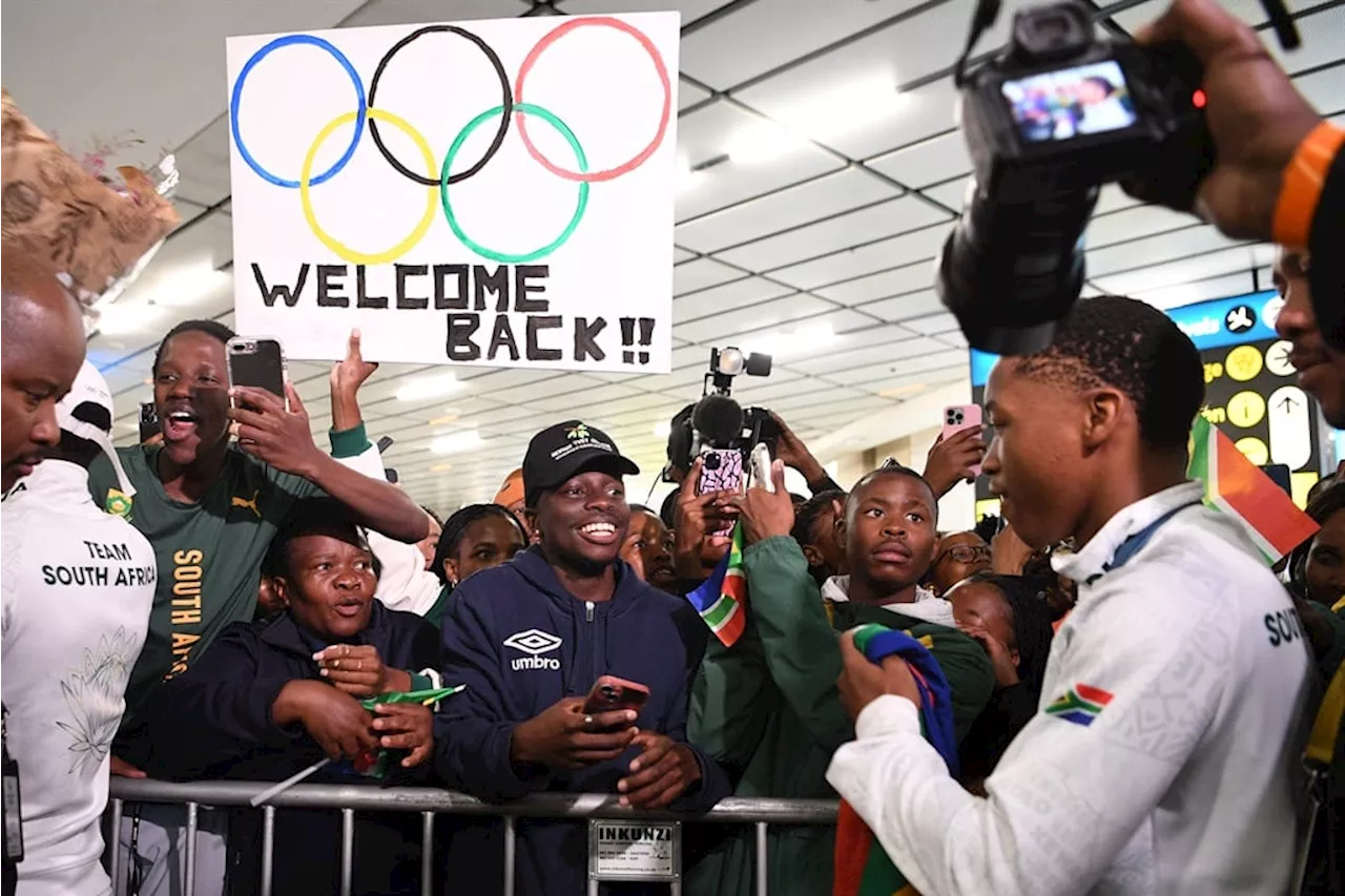  Team SA Olympic heroes get some love upon return from Paris