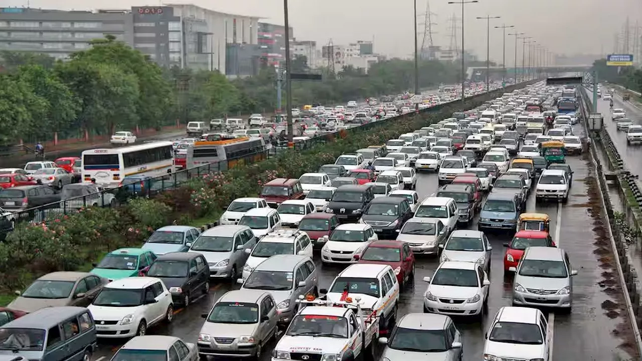 Delhi Traffic Advisory: दिल्ली में स्वतंत्रता दिवस कार्यक्रम की फुल ड्रेस रिहर्सल आज, इन रास्तों पर जाने की न करें गलती