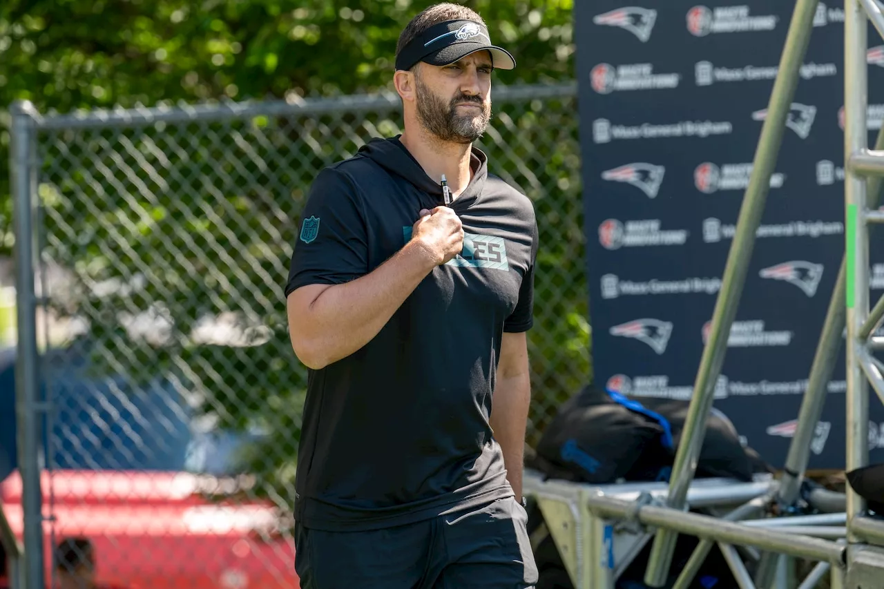 Eagles’ Kenny Gainwell triggers bench-clearing shoving match during team’s practice with Patriots