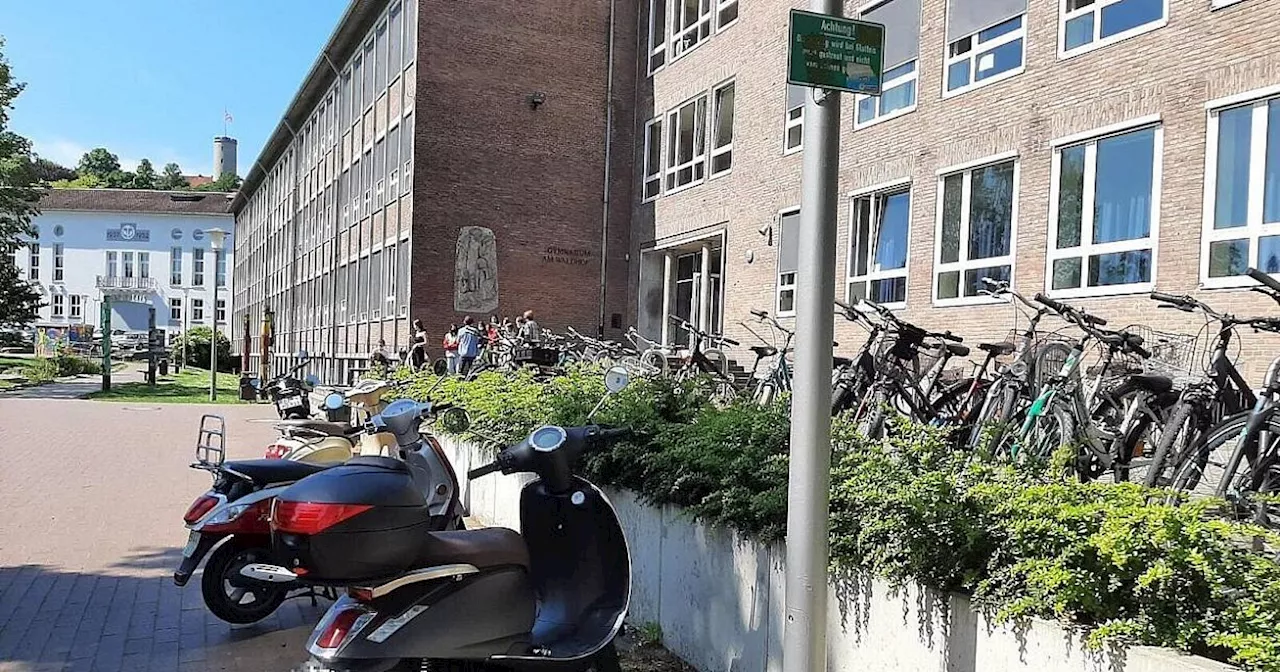 E-Vespa statt Auto: Bielefelder Familien haben umgesattelt – und ärgern sich über die Stadt