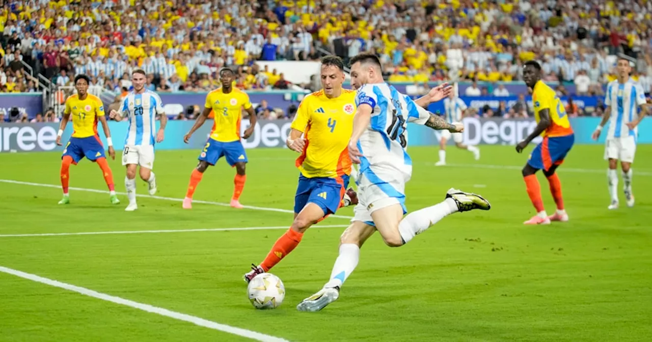 Listos los árbitros para los dos próximos partidos de la Selección Colombia, ¿Cuándo son?