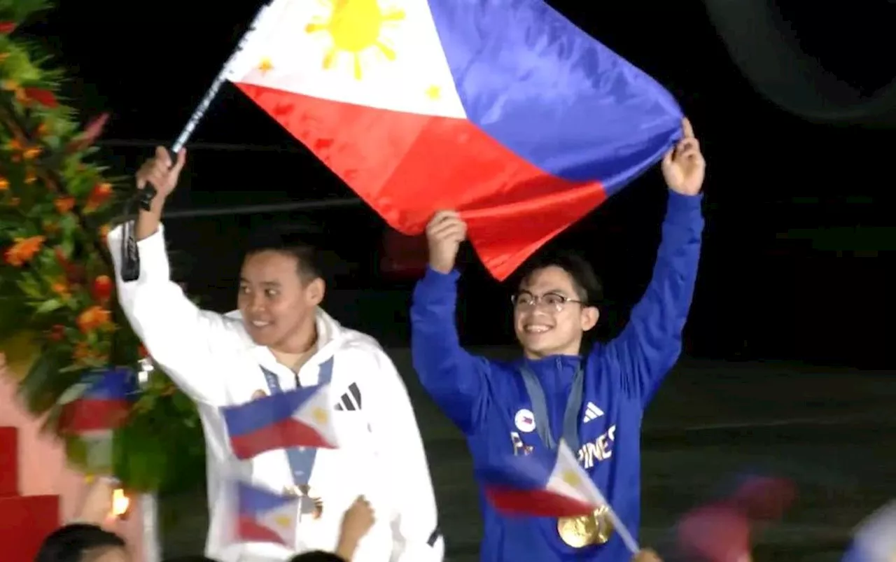 Carlos Yulo says golden Olympic romp a ‘victory for all of us’ as Team Philippines comes home