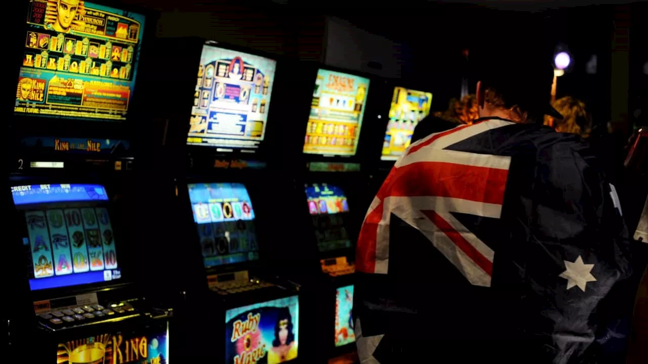 NSW Premier Chris Minns shuts down attempt to ban pokies on Anzac Day