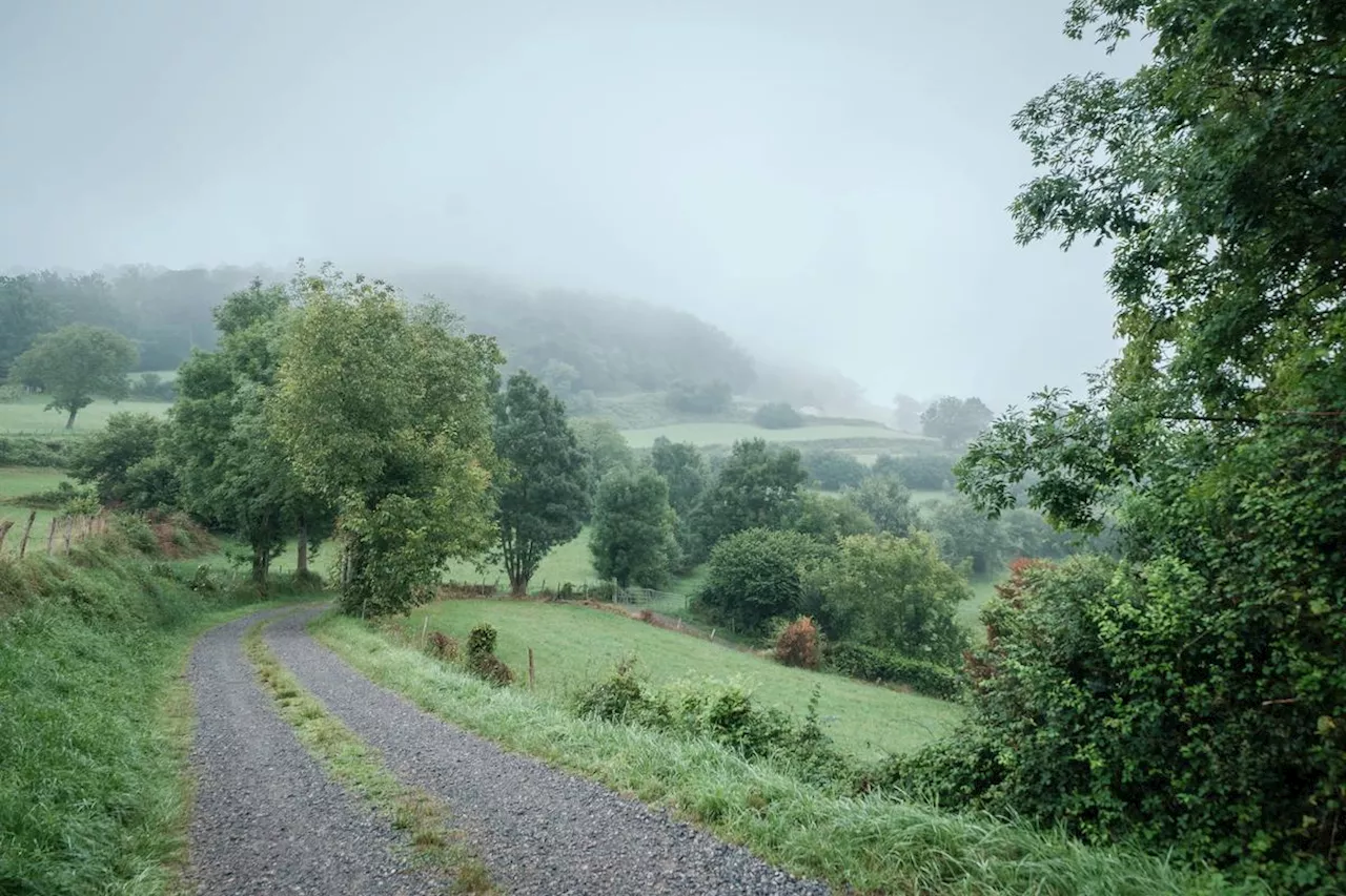 Pyrénées : randonner sous la pluie pour découvrir un Béarn mystique aux accents irlandais