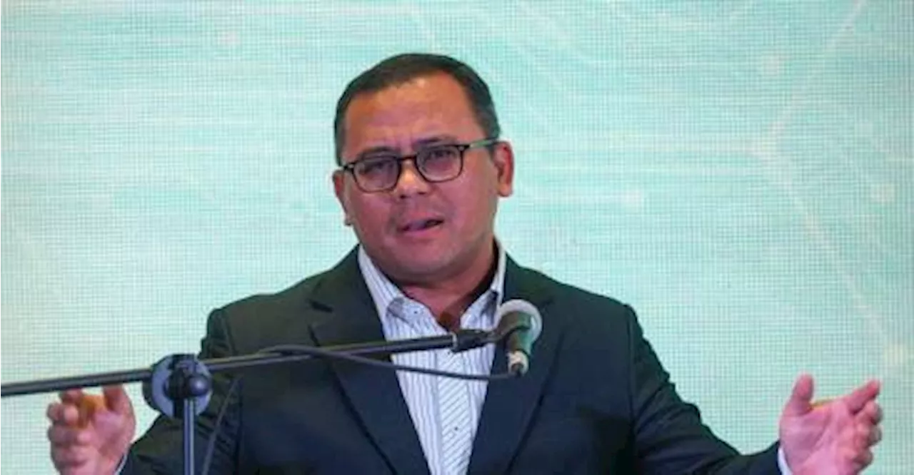 Amirudin prefers to continue leading Selangor despite speculation