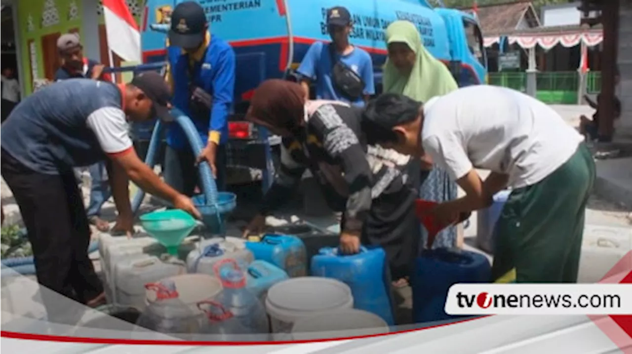 Kekeringan Melanda Kabupaten Blora, Warga Berebut Air Bersih