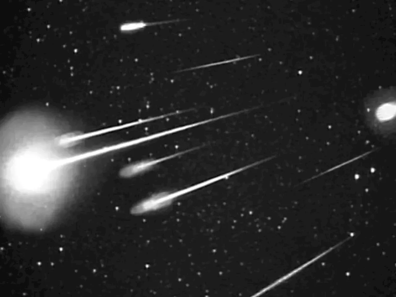 Can Meteor Showers Be Dangerous to Spacecraft?