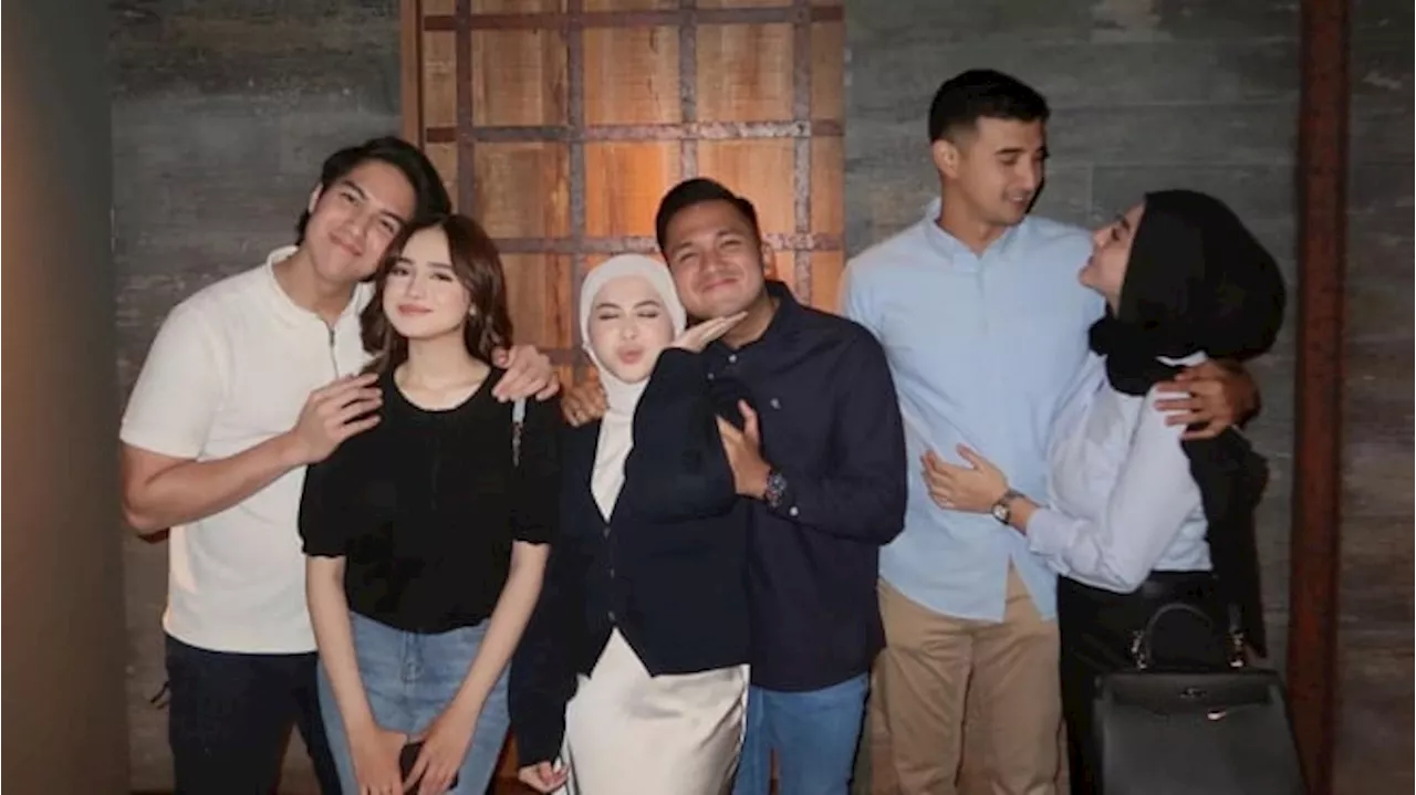 Netizen Kembali Dibuat Baper dengan Foto El Rumi dan Syifa Hadju