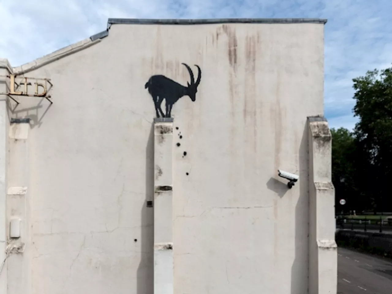 New Banksy Artworks Appear In London, But What Do They Mean?