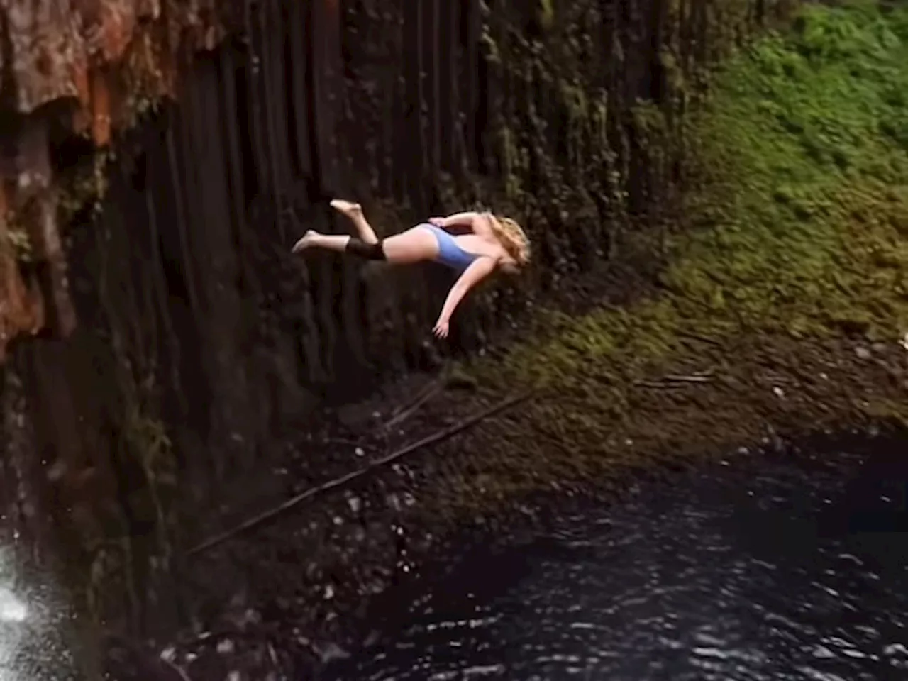 Norwegian Women Sets New Record With Jaw-Dropping ‘Death Dive’ [Video]