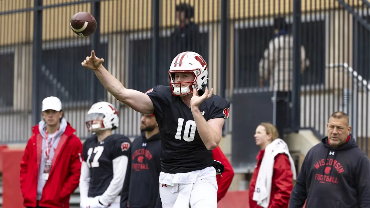 Tyler Van Dyke wins starting QB job at Wisconsin after transferring from Miami